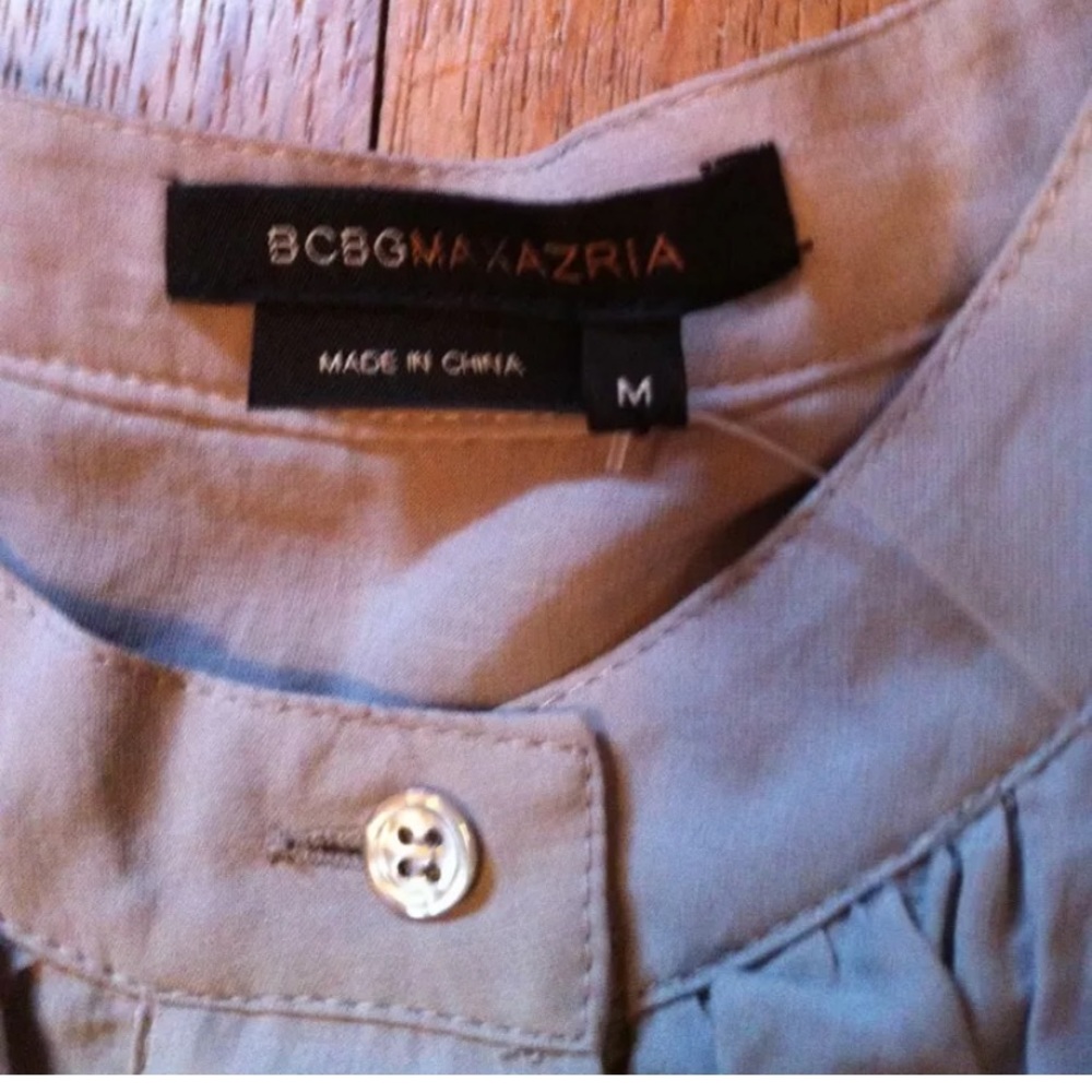 NWT BCBG Grey Ruffled Dress - Picture 3 of 5